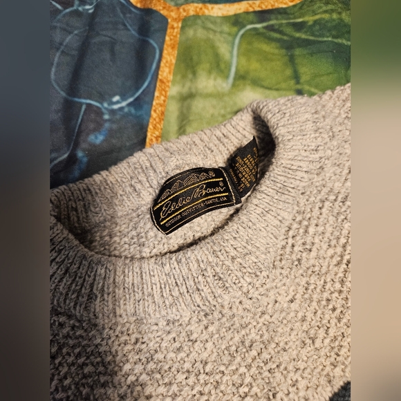 Eddie Bauer Stripped Sweater - Picture 2 of 5